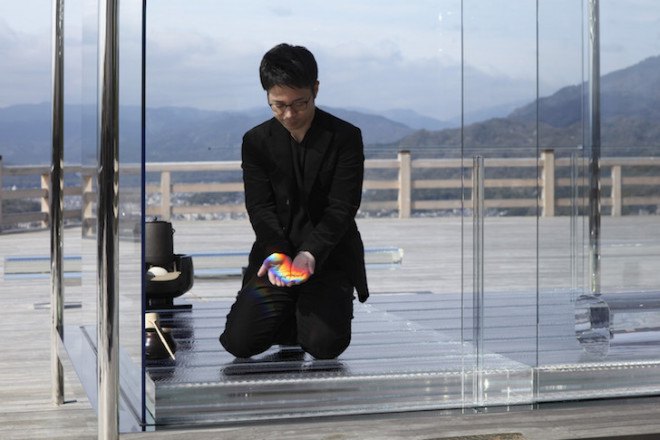 glass architecture, glass structure, japanese architecture, japanese traditional architecture, modern japanese tea house, modern tea house, Tokujin Yoshioka, Kyoto, tea ceremony, KOU-AN glass tea house, glass tea house, glass tea house by Tokujin Yoshioka