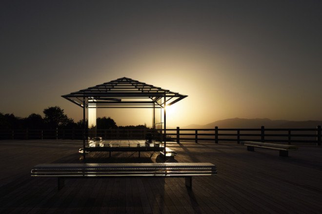 glass architecture, glass structure, japanese architecture, japanese traditional architecture, modern japanese tea house, modern tea house, Tokujin Yoshioka, Kyoto, tea ceremony, KOU-AN glass tea house, glass tea house, glass tea house by Tokujin Yoshioka