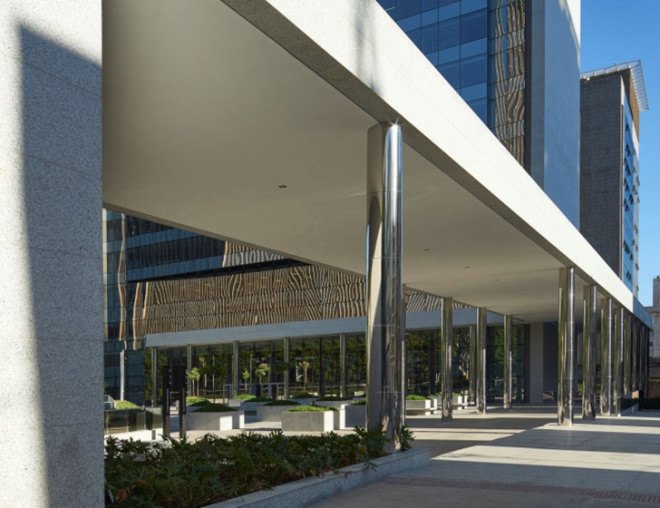 Gustavo Penna Arquiteto e Associados, Forluz skyscraper, Brazil, green skyscraper, sustainable building, flexible spaces, office buildings, green headquarters, green tower, natural ventilation, glass facade