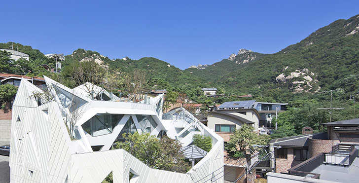 Hwa Hun house, blooming house, IROJE KHM Architects, vertical garden, green roof, rooftop garden, green building, Seoul, South Korea, green architecture