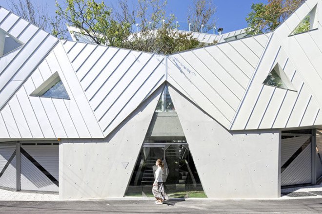 Hwa Hun house, blooming house, IROJE KHM Architects, vertical garden, green roof, rooftop garden, green building, Seoul, South Korea, green architecture