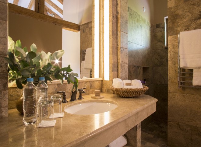 Inkaterra, Inkaterra Hacienda Urubamba, Inkaterra Peru, Peru, Inkaterra Hacienda Urubamba hotel bathroom