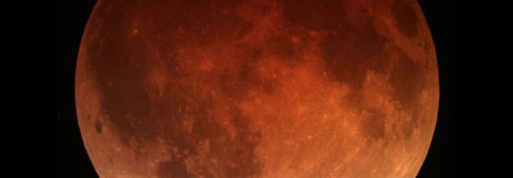green design, eco design, sustainable design, lunar eclipse, blood moon, brief lunar eclipse