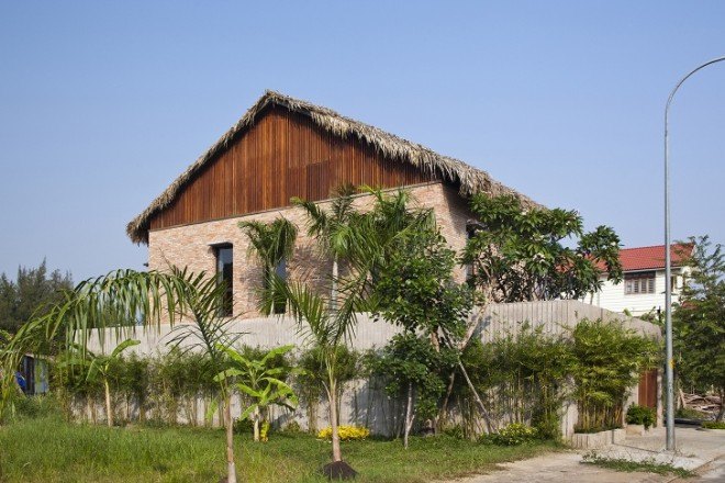 MM++ Architects, Saigon, Vietnam, Vietnamese architecture, tropical weather, vernacular arhitecture, green roof, natural ventilation, cross ventilation, bamboo