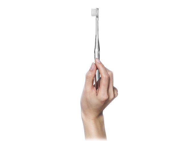 Kosho Ueshima, Misoka toothbrush, sustainable toothbrush, nanotechnology, Japanese design, Milan Design Week 2015, green design, minerals, mineral ions, green technology