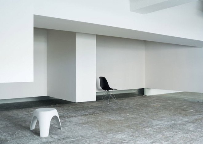 Sasaki Architecture, Wall Cloud, modern conversion, converted warehouse, office space, daylit office, floating walls, concrete, green renovation, Japan, Japanese architects