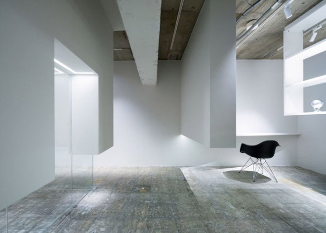 Sasaki Architecture, Wall Cloud, modern conversion, converted warehouse, office space, daylit office, floating walls, concrete, green renovation, Japan, Japanese architects