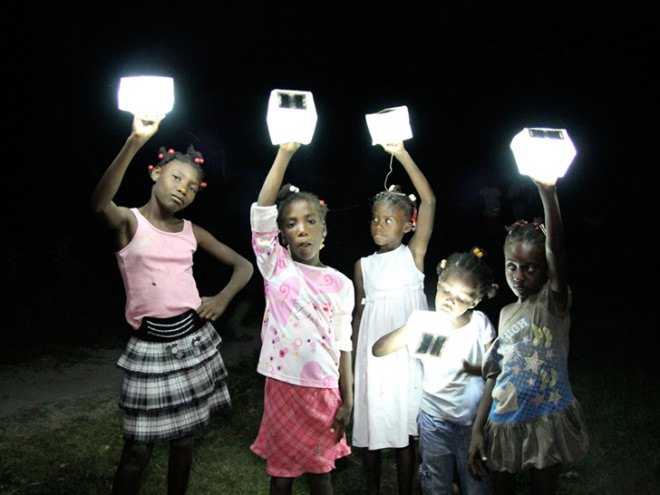 Solarpuff solar lamp, solar lantern, solight, solarpuff, solar puff, portable solar lamp, Alice Min Soo Chun, Solar LED lamp, Helix solar lamp, foldable solar lamp, origami solar lamp, origami lamp, SolarPuff Kickstarter, Solight Design, solarpuff, solar powered lantern, foldable lantern, foldable lamp, solar lamp, solar lantern, solar-powered lamp, cheap solar lantern, solar light, Affordable Solar Lamp, solar lamp, solar power design, sustainable light, sustainable lantern, foldable latern, flat packable solar powered lantern, emergency response lighting, humanitarian design,