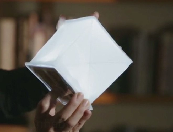 Solarpuff solar lamp, solar lantern, solight, solarpuff, solar puff, portable solar lamp, Alice Min Soo Chun, Solar LED lamp, Helix solar lamp, foldable solar lamp, origami solar lamp, origami lamp