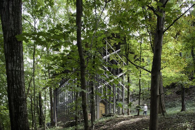Thorncrown Chapel, Sainte Chappelle, Jim Reed, Ozark Mountains, Arkansas, AIA, American Institute of Architects, E. Fay Jones, Prairie school of architecture, frank lloyd wright, chapel