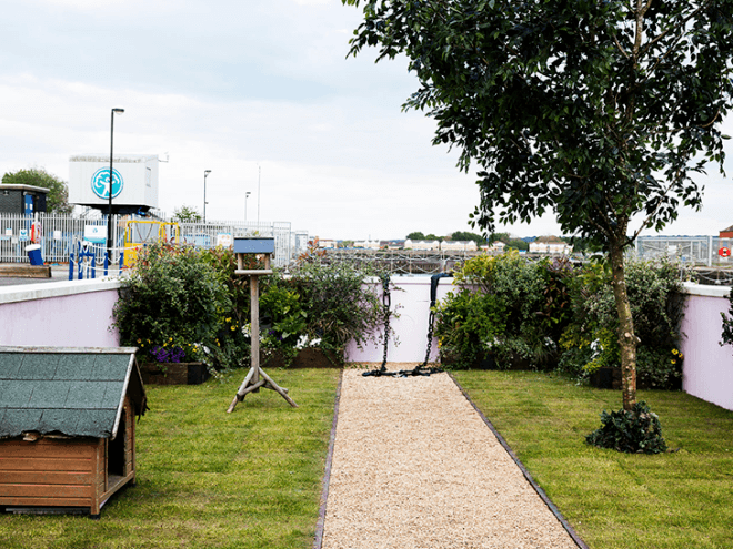 airbnb, London, England, vacation rentals, Thames, rental laws, letting laws, travel
