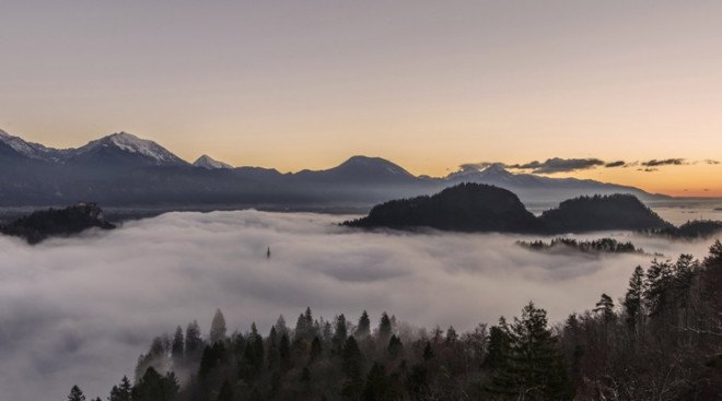 ales krivec, lake bled, ojstrica, kamnik alps, slovenia, photography, nature photography, mountainside, fog