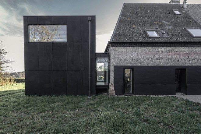 Senneville sur Fécamp, writer's nook, observatory, Normandie, English Channel, northern France, Senneville sur Fécamp, Ziegler Antonin, green renovation, simple material palette, green design, sustainable design, eco-design, France