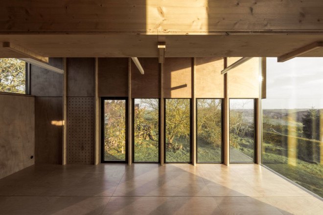 Senneville sur Fécamp, writer's nook, observatory, Normandie, English Channel, northern France, Senneville sur Fécamp, Ziegler Antonin, green renovation, simple material palette, green design, sustainable design, eco-design, France