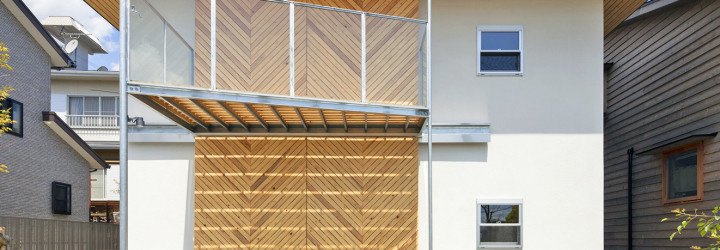 hybrid wooden house, glulam, glued laminated timber, architecture studio nolla, yosuke harigane, japan, japanese house, natural disaster protection, weather resistant home