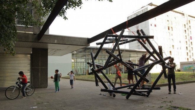 ONOFF, BOULEvard ball, urban intervention, urban art installation, art installation, mobile playground, Kanal Playground Festival, reader submitted content, Buckminster Fuller, tensegrity