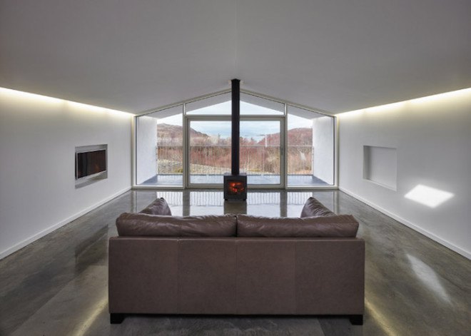 Faire Chaolais, Faire Chaolais by Dualchas, Dualchas Architects, Morar, Small Isles, Scotland, holiday home, skylights, cantilever, cantilevered building, heat recovery ventilating unit, underfloor heating