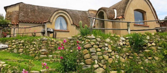 Ecolodge del Lago, Copacabana, Lake Titikaka, Adobe house, Lak'a Uta Architecture, Bolivia, vegetable garden, stepped terrace, green wall, solar water heater, stone sculptures