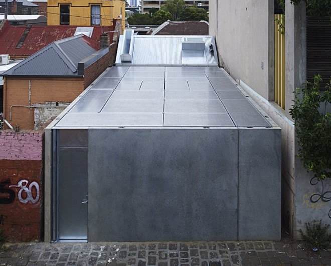 green house, Sean Godsell Architects, melbourne, australia, green renovation, automated sunscreen, aluminum screens, metal screens, aluminium, timber cottage, natural light , skylights, cathedral ceiling, inner courtyard