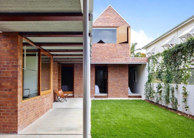 Christian Street House, Christian Street House by James Russell Architect, James Russell Architect, water storage tank, solar energy, locally sourced materials, Brisbane, Australia, energy efficient home,