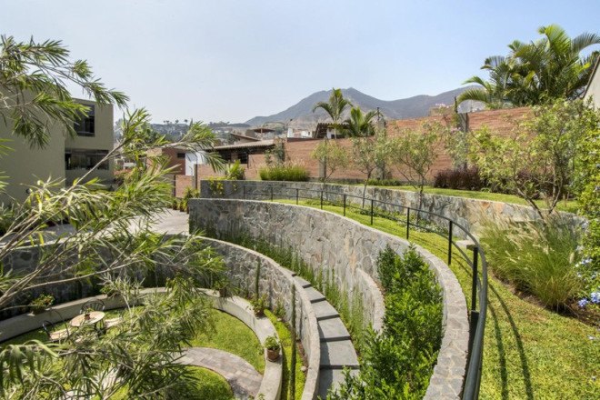 peru, lima, cockfighting, cockfighting arena, garden, garden makeover, 2.8x architects, stone garden, repurposed materials