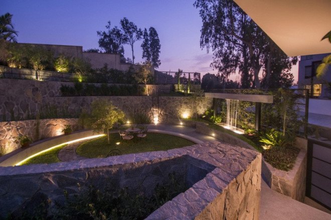 peru, lima, cockfighting, cockfighting arena, garden, garden makeover, 2.8x architects, stone garden, repurposed materials