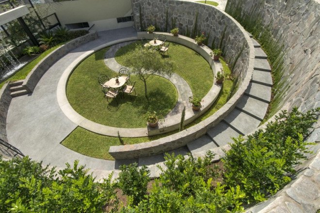 peru, lima, cockfighting, cockfighting arena, garden, garden makeover, 2.8x architects, stone garden, repurposed materials