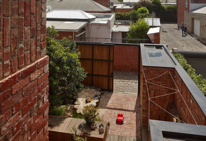PHOOEY Architects, green renovation, melbourne, australian architects, salvaged materials, upcycling, Victorian-era house, brick house, recycled materials, natural light