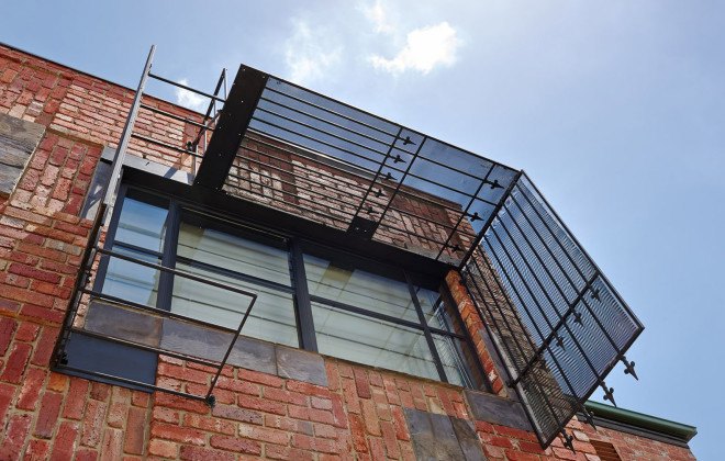 PHOOEY Architects, green renovation, melbourne, australian architects, salvaged materials, upcycling, Victorian-era house, brick house, recycled materials, natural light