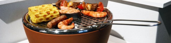 green BBQ, green holidays, eco barbecue, diy barbeque, bbq Memorial Day, green grilling, eco grills, , bbr Altoids, altoids grill, diy grilling, DIY, Lapin Kulta, solar cooking, Black + Blum, upcycling, repurposed materials, Lapin Kulta Solar Kitchen, solar bbq, solar cooking, solar energy, renewable energy