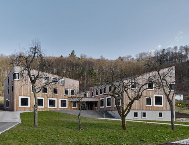 Barkow Leibinger, passive energy rating, Waischenfeld, Fraunhofer Institute for Integrated Circuits IIS, Fraunhofer Research Campus by Barkow Leibinger, standing seam copper, larch, patina, energy efficient, timber truss work, post and beam