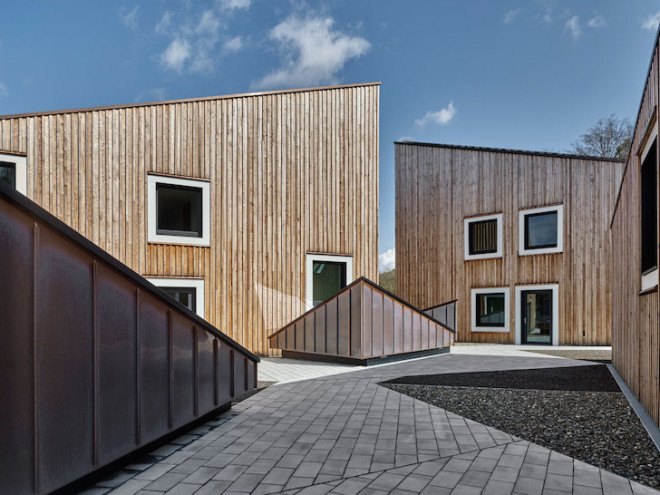 Barkow Leibinger, passive energy rating, Waischenfeld, Fraunhofer Institute for Integrated Circuits IIS, Fraunhofer Research Campus by Barkow Leibinger, standing seam copper, larch, patina, energy efficient, timber truss work, post and beam