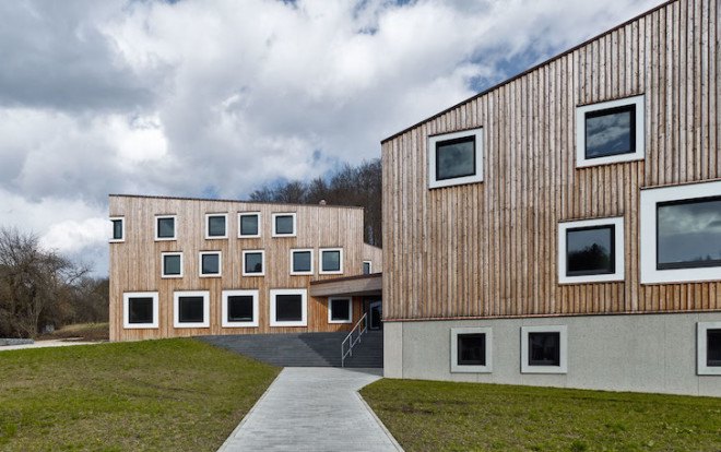 Barkow Leibinger, passive energy rating, Waischenfeld, Fraunhofer Institute for Integrated Circuits IIS, Fraunhofer Research Campus by Barkow Leibinger, standing seam copper, larch, patina, energy efficient, timber truss work, post and beam