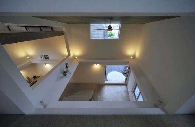 Hiroyuka Shnozaki Architects, House T, Ninja House, Tokyo, Japan, Japanese design, green design, sustainable design, eco-design, space management, home office, tiny homes