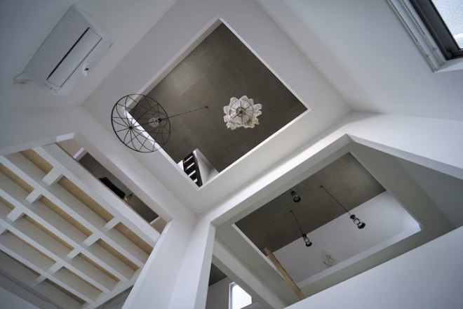Hiroyuka Shnozaki Architects, House T, Ninja House, Tokyo, Japan, Japanese design, green design, sustainable design, eco-design, space management, home office, tiny homes