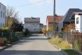 House in Lubliniec 2, Dyrda Fikus Architekci, sculptural architecture, dark exterior, polyurethane facade, residential architecture, family home, skylights, daylit house