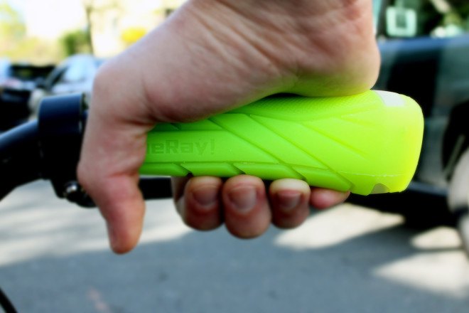 HueRay, bike lights, rechargeable bike lights, rechargeable lights, bike lighting, bike safety, bicycle safety, bike commute, bicycle commute, Kickstarter, reader submission,