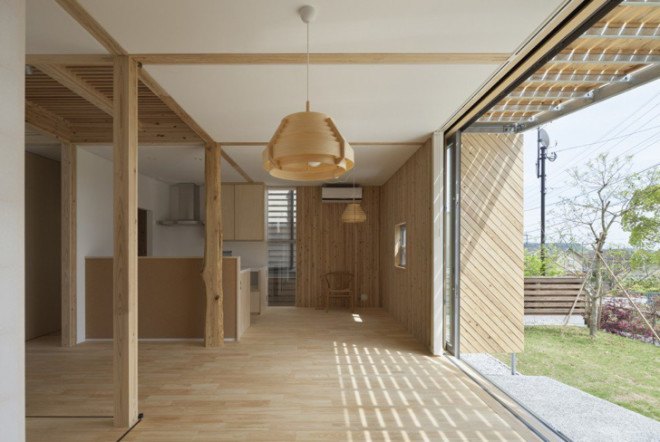 hybrid wooden house, glulam, glued laminated timber, architecture studio nolla, yosuke harigane, japan, japanese house, natural disaster protection, weather resistant home