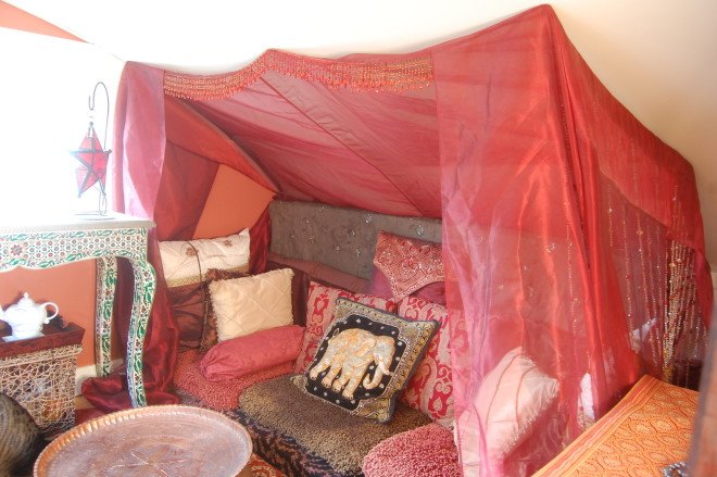 tiny house, tiny house movement, tiny home, lilypad house, moroccan design, downsizing, minimalism, small homes, moroccan design, indian design, Portland tiny house, Portland Oregon