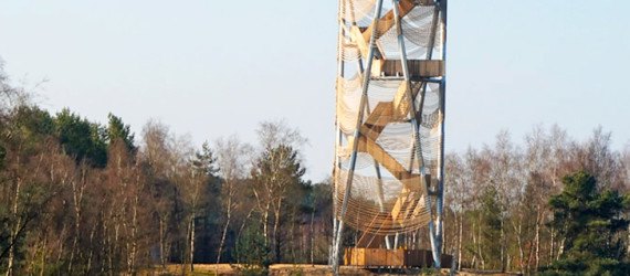 Ateliereen Architects, oservation tower, viewing tower, Dutch architects, Belgium, wooden structure, natural materials, MaMu Architects, tower, sand dunes, nature reserve