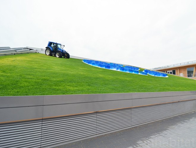 urban farming, farming, big agro, big agriculture Milan, big agriculture, fossil fuels, World Expo, Milan Expo, World Expo 2015, 2015 Milan Expo, expo milan 2015, expo milano, new holland agriculture, tractor, sustainable farming, carlo ratti, recchiengineering