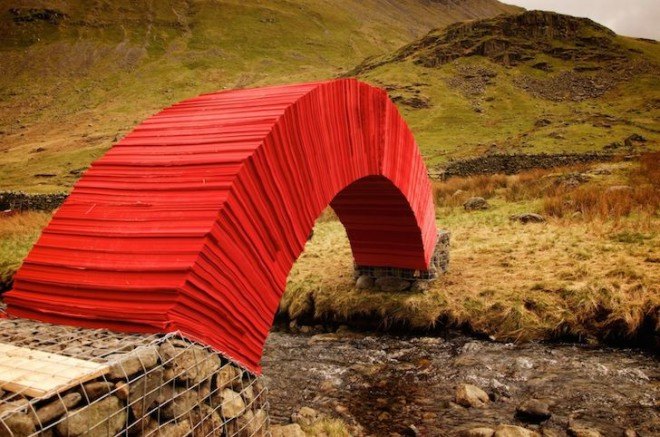 PaperBridge, Steve Messam, Lakes District, Lakes Culture, paper made of bridge, arch, green design, sustainable design, eco-design, packhorse bridge, traditional design, bridge made of paper, environmental art, recycling initiatives, eco art, green art
