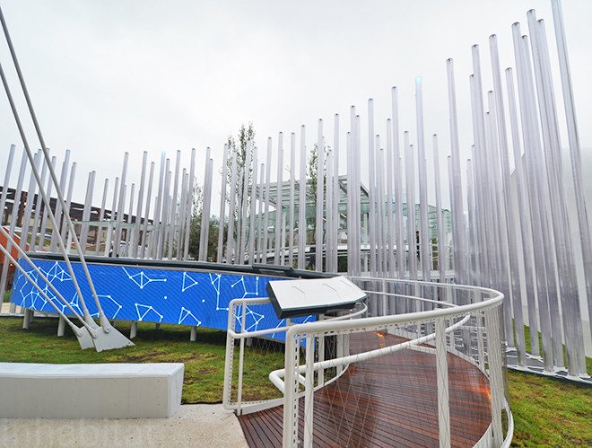World Expo 2015, World Expo Milan, Milan Expo pavilions, 2015 Milan World Expo, world expo 2015, enel expo milan, solar power, LED lights, light installation, PIUARCH, Milan Expo 2015, world expo, temporary pavilion, green pavilion