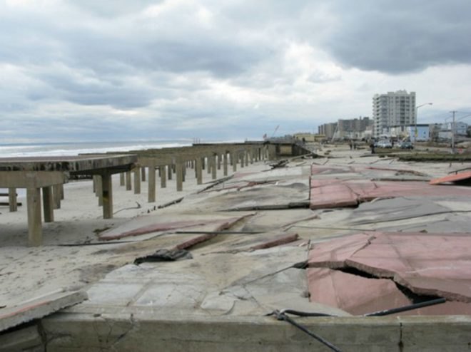 Rockaway Beach Boardwalk, Mayor de Blasio, resilient architecture, resilient design, hurricane sandy damage, climate change, sustainable design, resilient building features, beach resiliency, FEMA funding new york, new york sandy damage, queens, ny beach front, urban design, beach resiliency