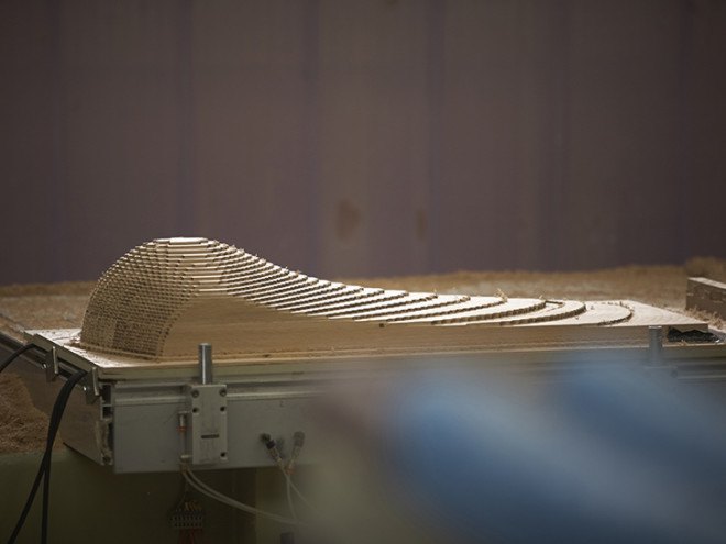 wooden vases, Zaha Hadid design, Gareth Neal, digital fabrication, hand-made design, green technology, wooden design, sculptural design, traditional manufacturing techniques, robot-made design, robotic arm