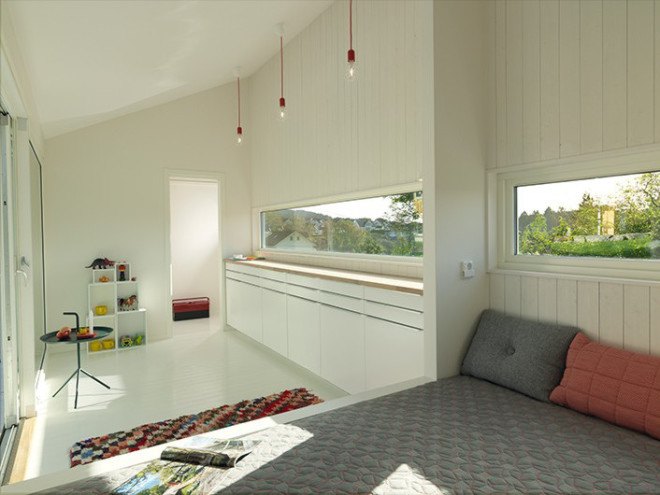 The Slice, Saunders Architecture, Todd Saunders, Norway, Scandinavian design, Canadian architect, tiny home, tiny cabin, minimalist, monochrome, backyard studio, deck, triangular building, triangle, guest house,