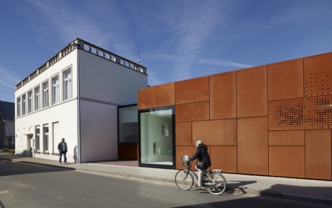 Studio Farris Architect, corten steel, city library, Bruges, building extension, Sint-Andries city library, rusty facade,