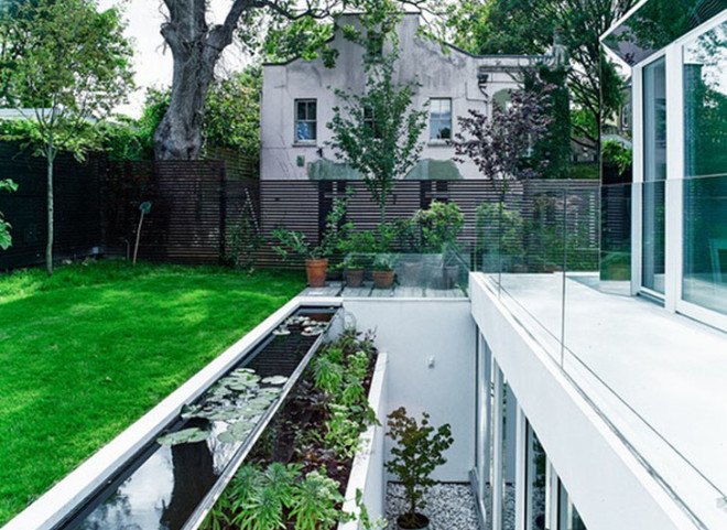 DSDHA, daylit home, Covert House, London, UK architects, natural light, daylighting, natural ventilation, Passivhaus, rainwater collection, solar power, solar array, solar panels