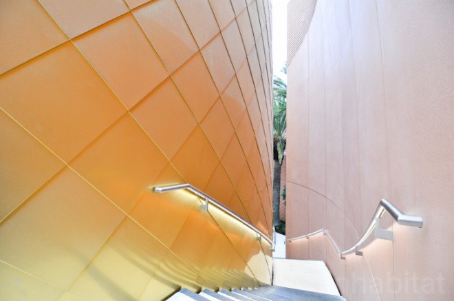 2015 Milan world expo, 2015 milan, 2015 word expo, Milan world expo, Milan expo, 2015 milan expo pavilion, world expo pavilion, milan world expo pavilion, Foster Partners, UAE pavilion, green roof, solar power, LEED building, sustainable building, feeding the planet, food issues