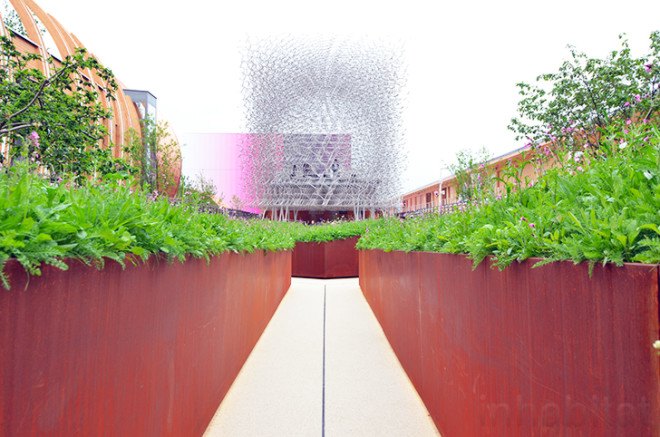UK pavilion, The Hive, Grown in Britain and Northern Ireland, Milan Expo, green design, sustainable design, eco-design, food security, biodiversity, Feeding the Planet Energy for Life, Italy, bees, colony collapse disorder, bee hive, Milan Expo 2015
